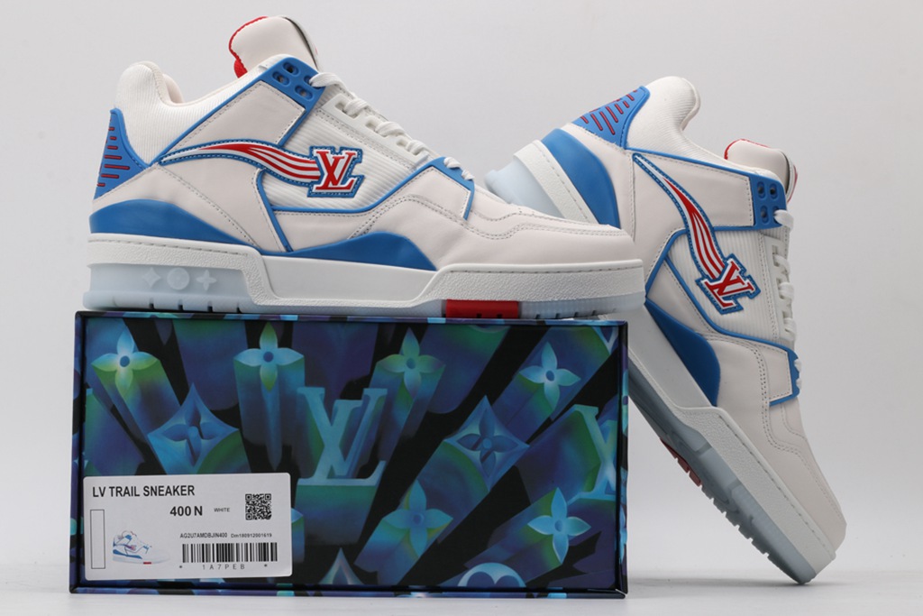L*V SNEAKER